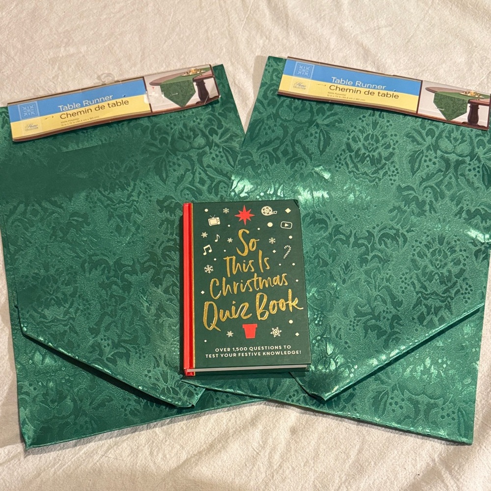 Home Collection Emerald Green Table Runner Set . Bonus: Christmas Trivia book